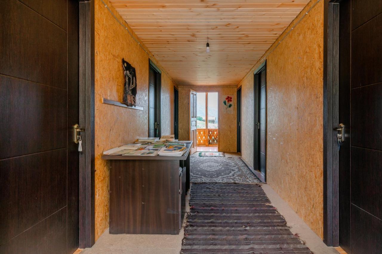 Guesthouse Elisabeth Omalo المظهر الخارجي الصورة